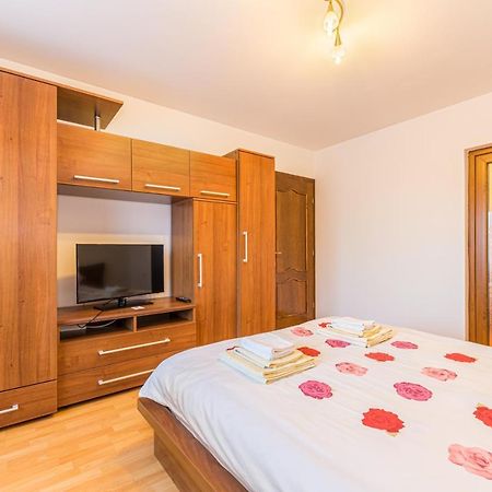 Casa David Villa Sacele Luaran gambar