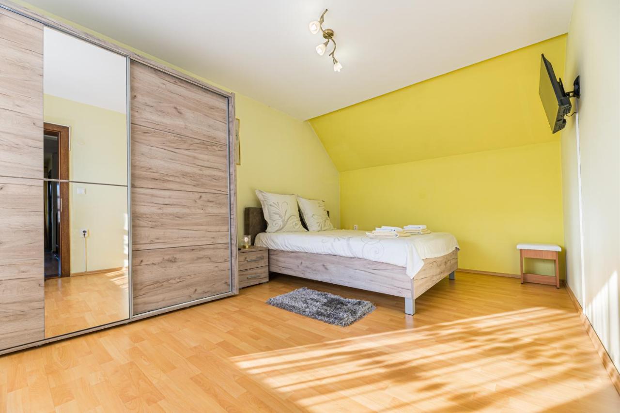 Casa David Villa Sacele Luaran gambar